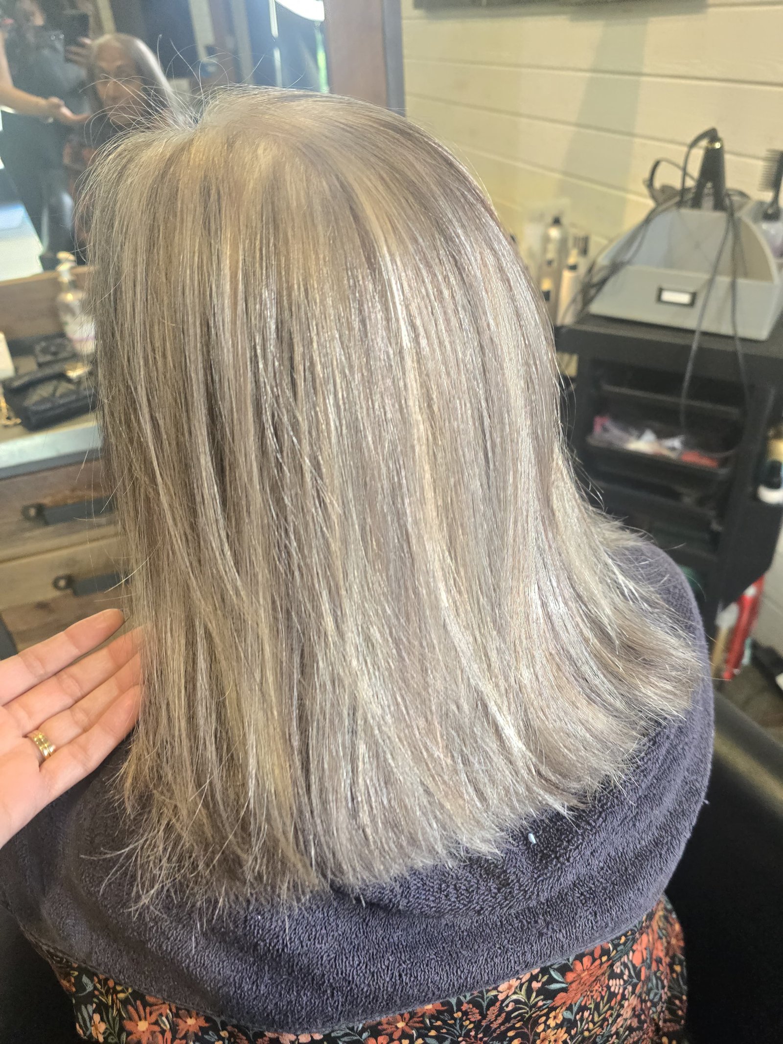 Salt and pepper grey hair color blending